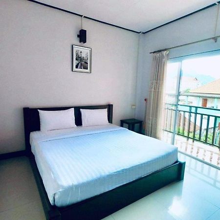 Phou Ang Kham 2 Hotel Ванг Виенг Екстериор снимка