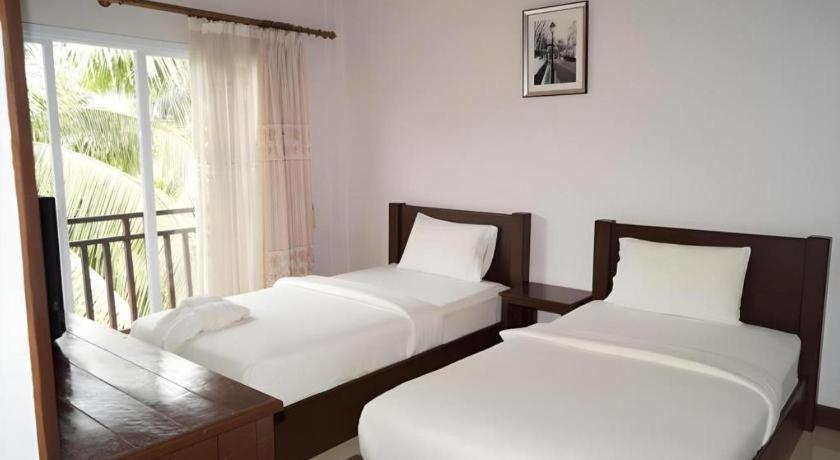 Phou Ang Kham 2 Hotel Ванг Виенг Екстериор снимка
